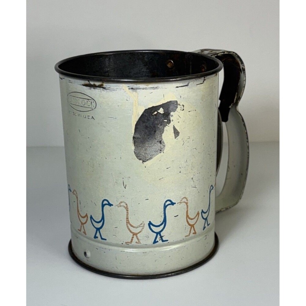 Vintage Flour Sifter ~ Duck Design ~ Blue & Red ~ Androck Made in USA